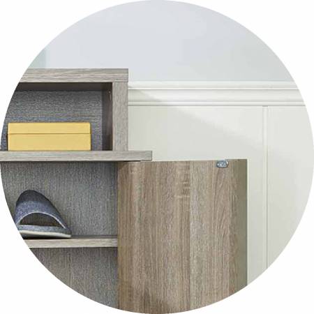 Chiusura a molla: si collega ai pannelli superiori e inferiori e ai componenti delle porte, serve per assottigliare i pannelli.